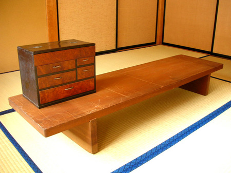 tachi-ita.jpg